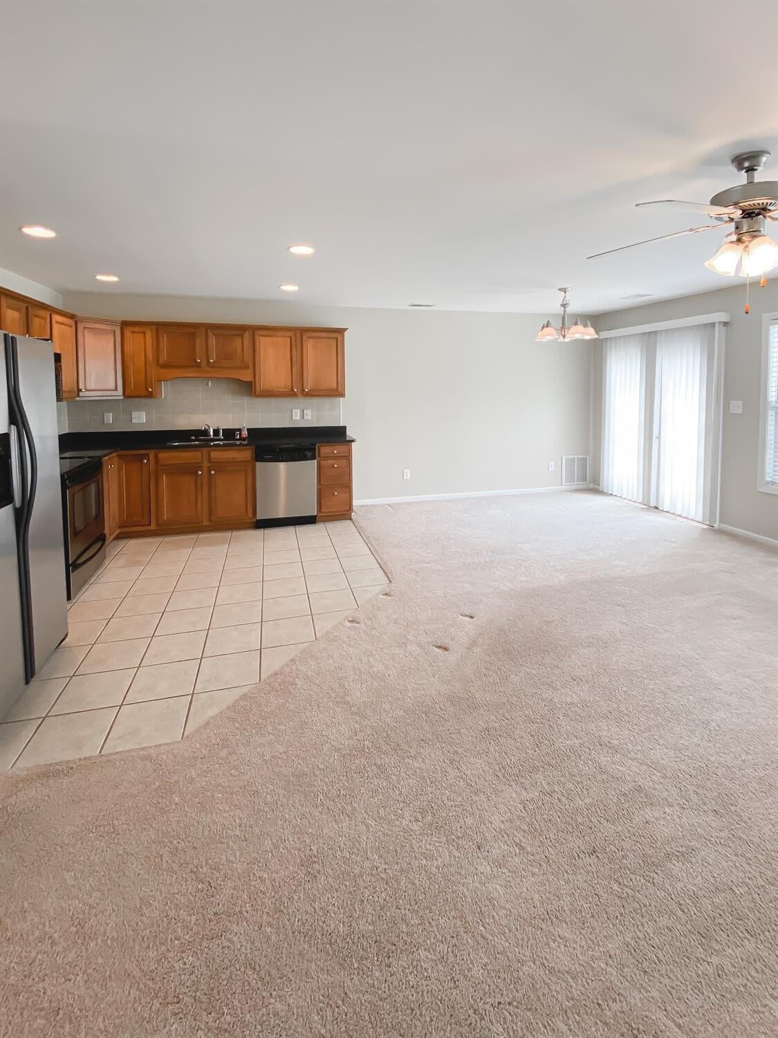 2221 Reserve Court – photo 4