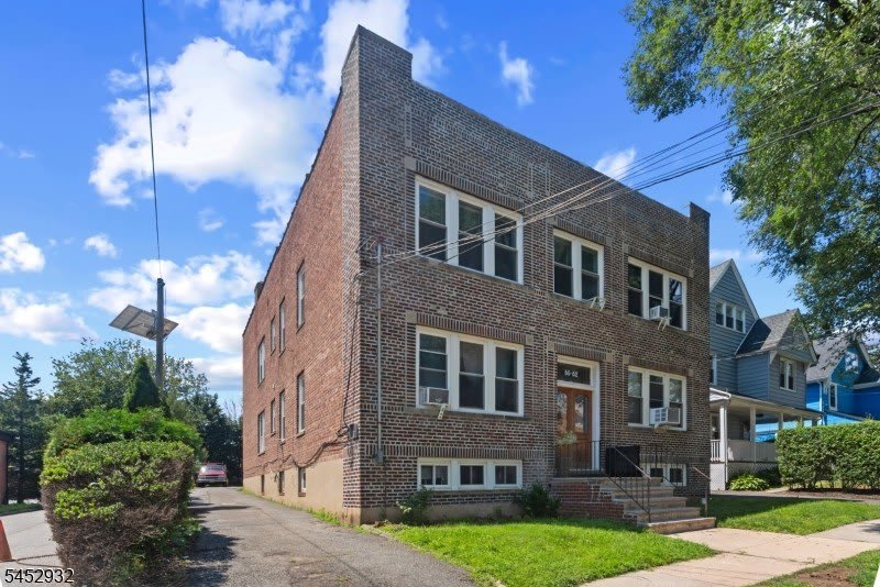 60-62 Elmwood Ave – photo 2