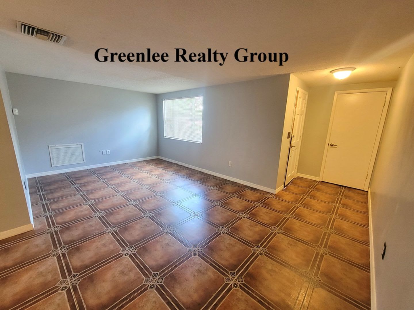 Spacious 2/2 home in Holiday—move-in ready and close to the beach! – photo 3