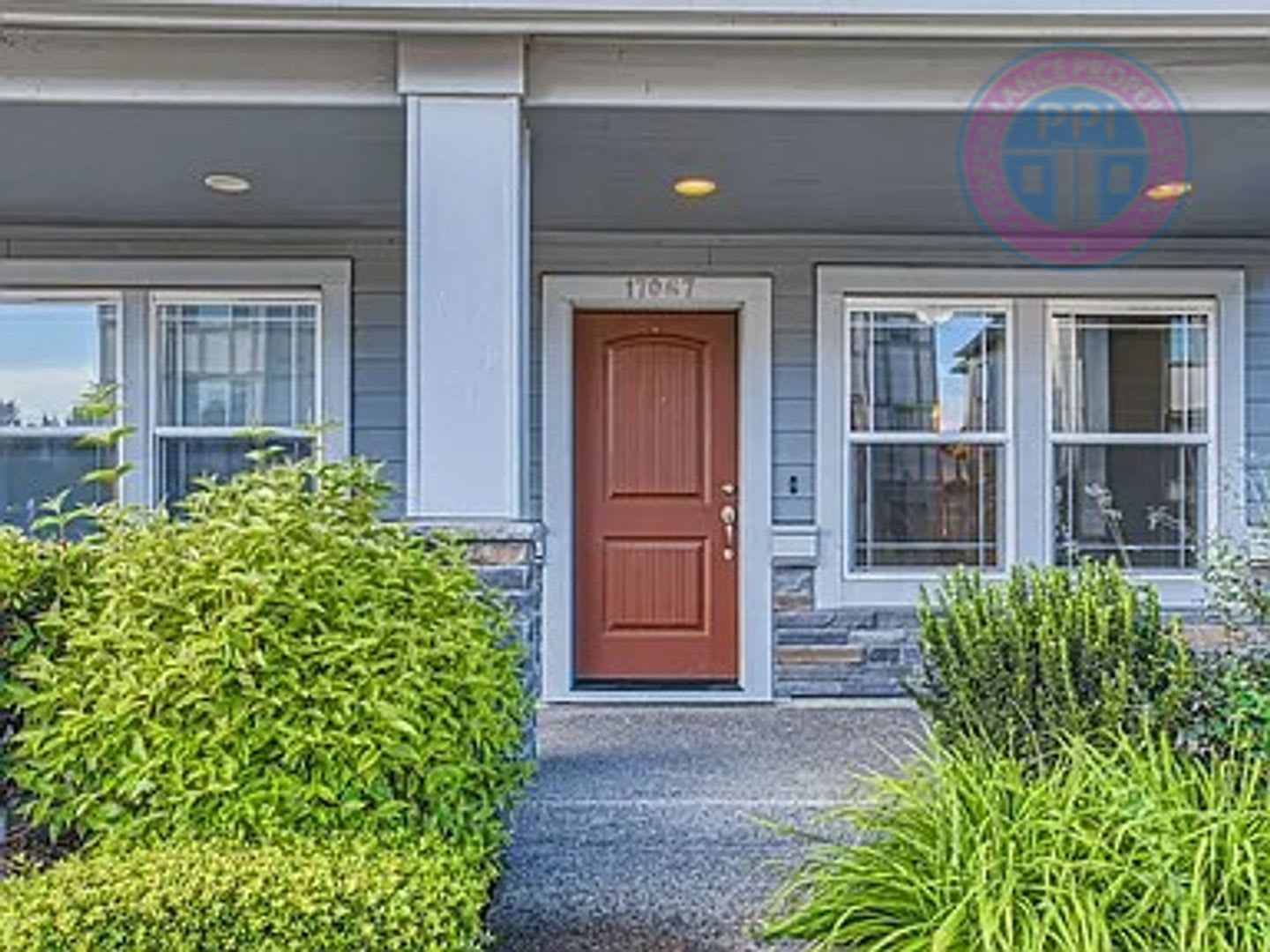 LEASE SPECIAL $500 OFF 1ST MONTH'S RENT!!! River Terrace Neighborhood, Pool, Rec Room & Gym – photo 5