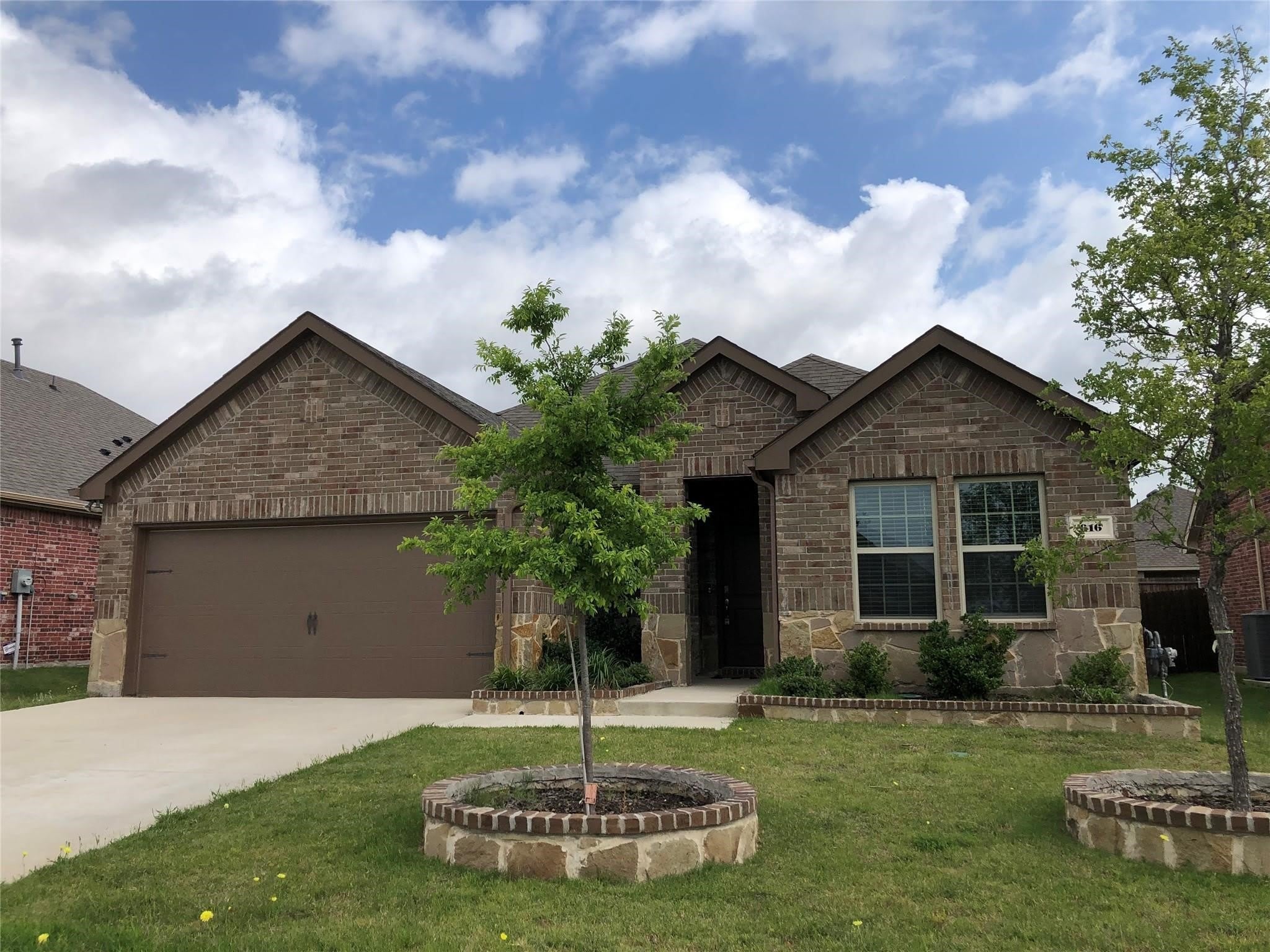 616 Rawhide Way – photo 1