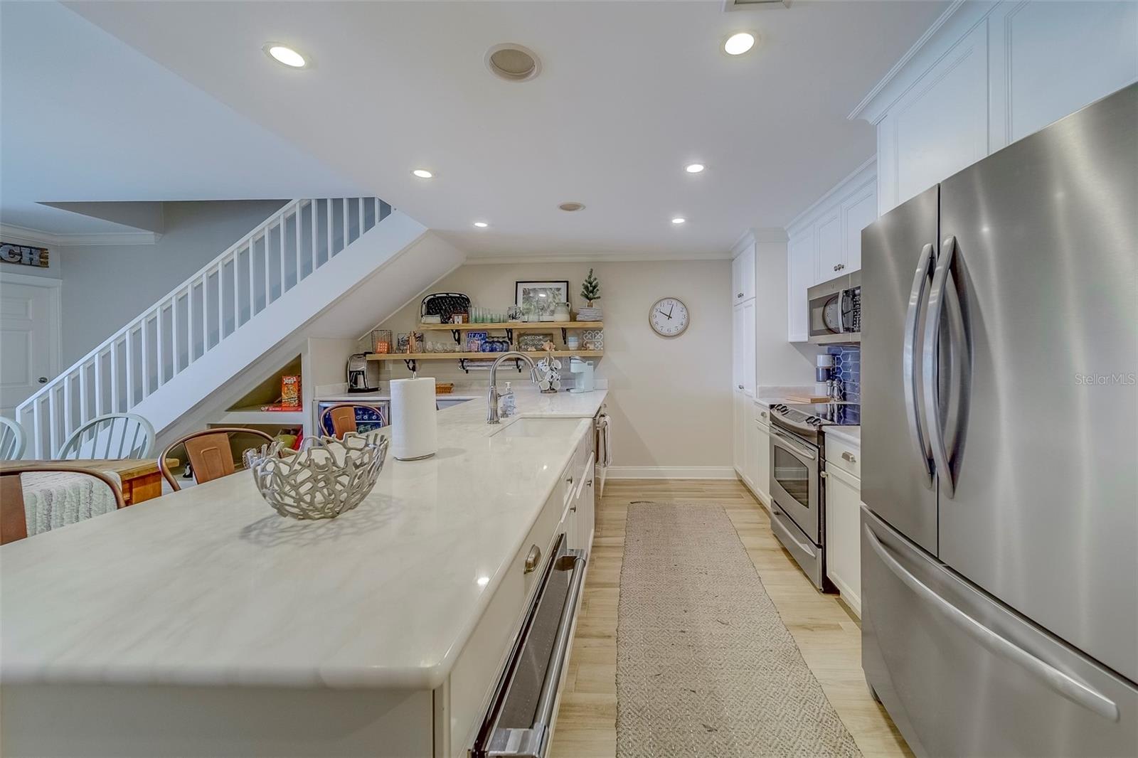 2250 Gulf Blvd Apt B2 – photo 5