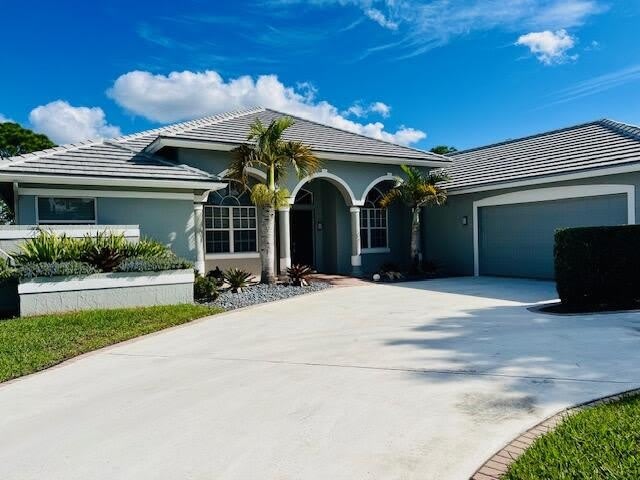 8204 Kiawah Trace – photo 2