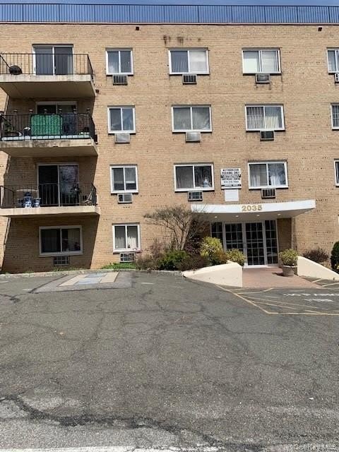 2035 Central Park Avenue – photo 2