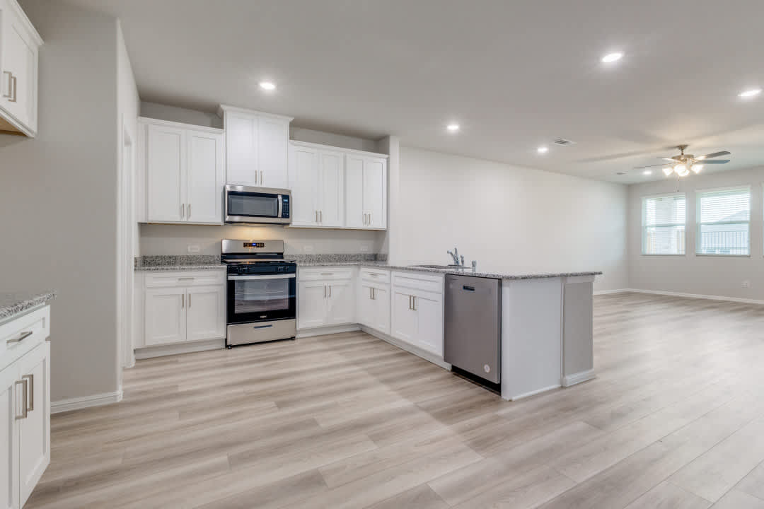728 Amenduni Lane – photo 2