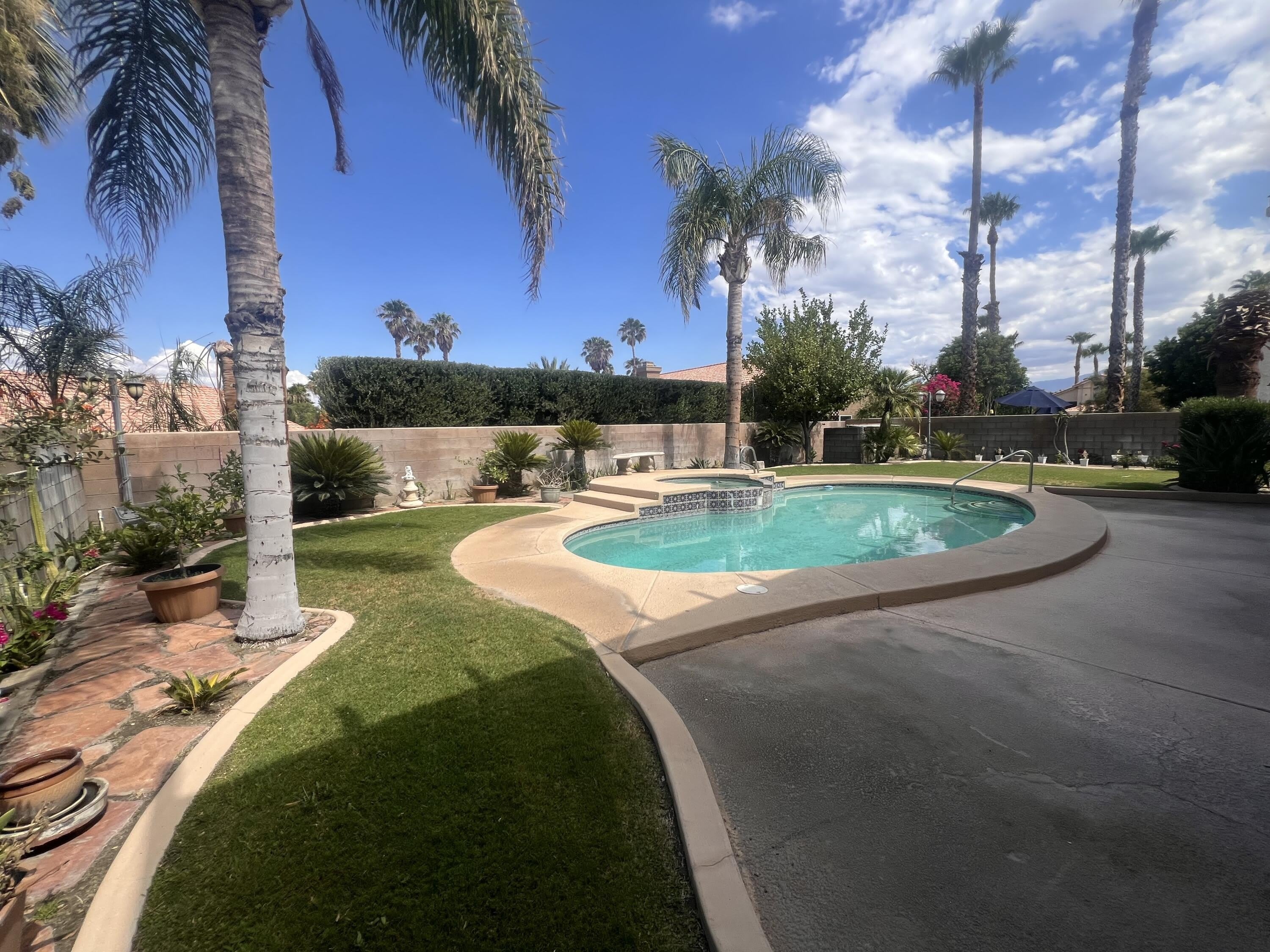 28120 Avenida Maravilla – photo 1