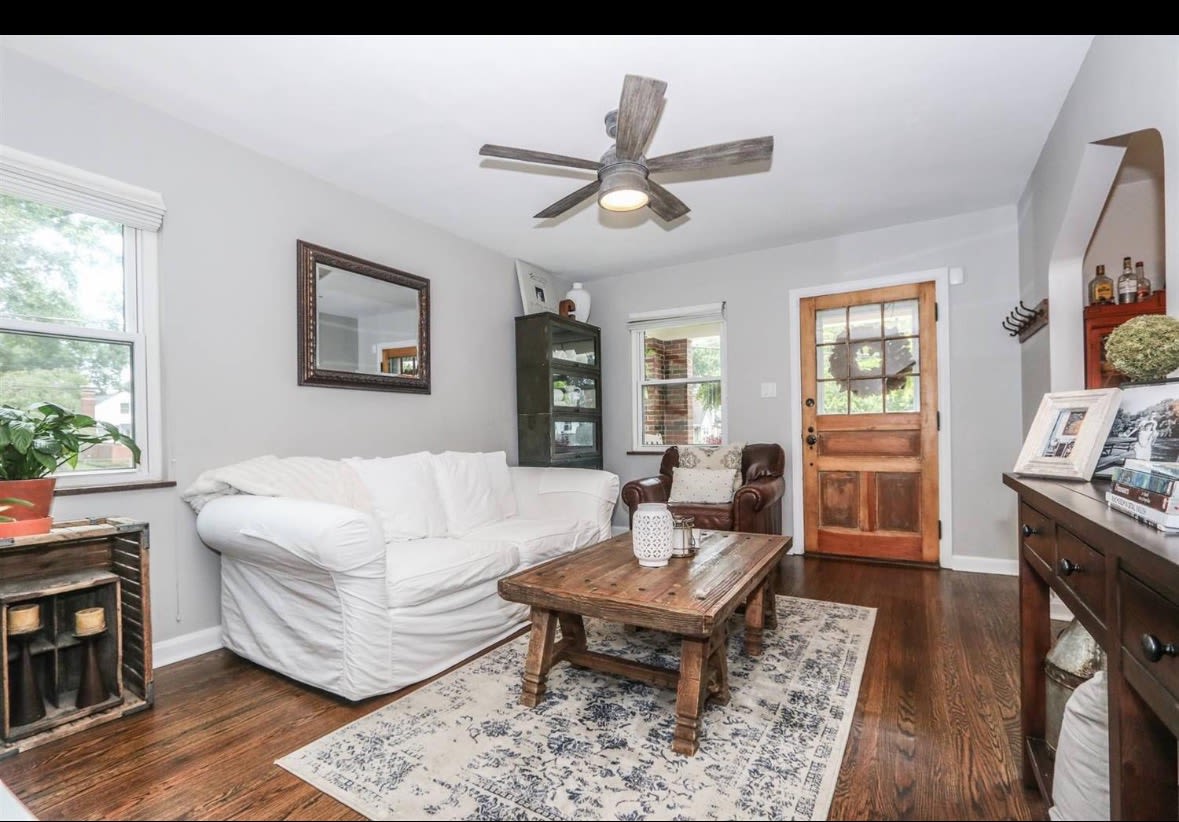 3868 Belmont Street – photo 5