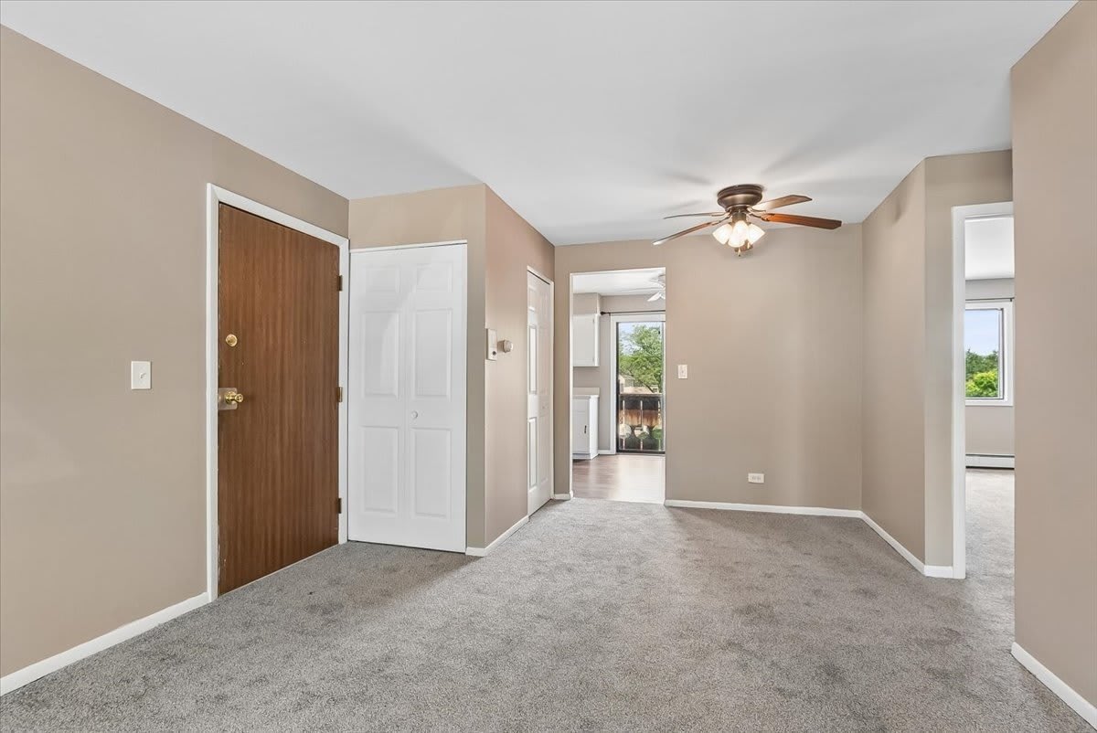 386 Echo Lane – photo 4