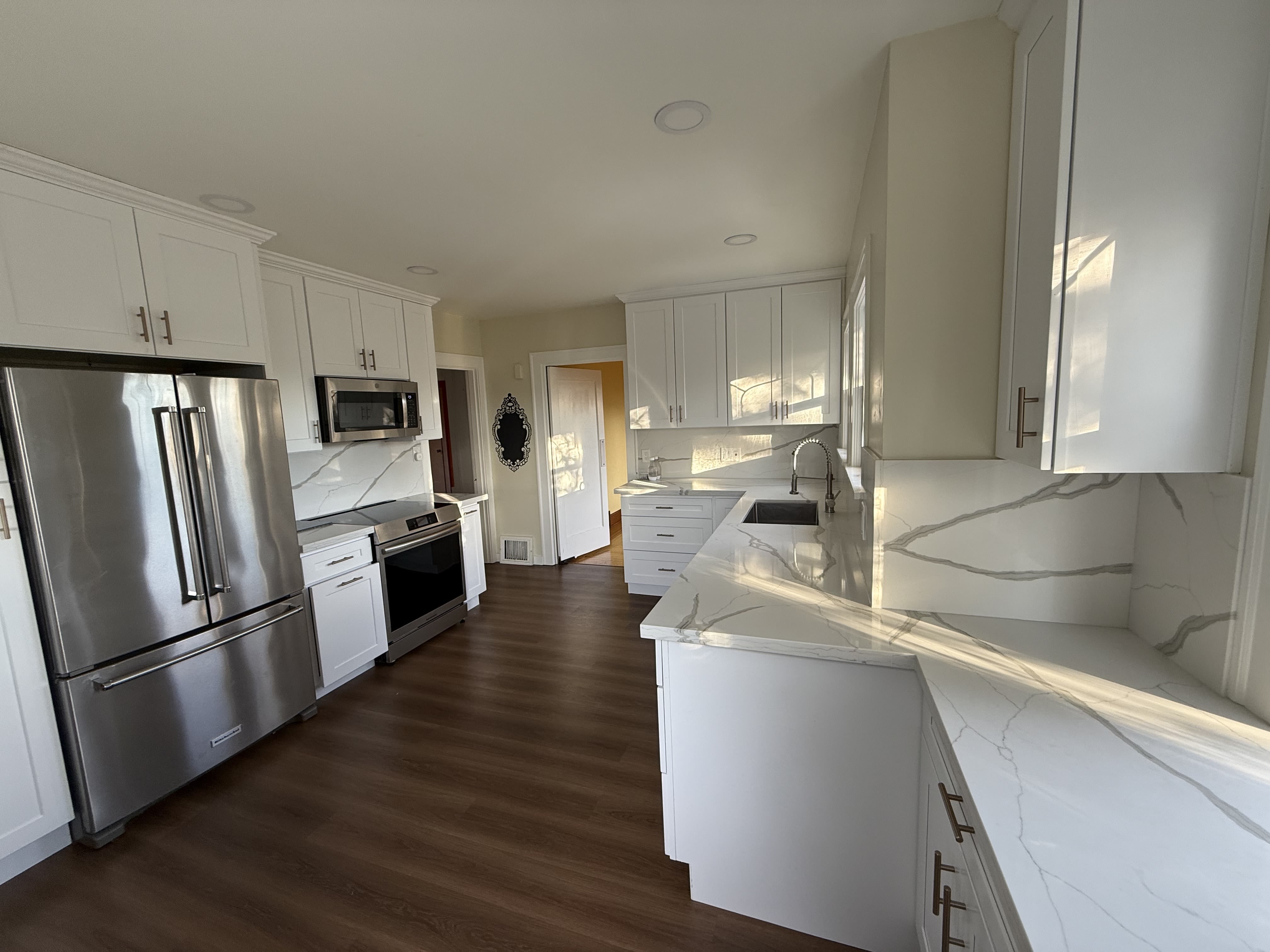 5701 30th Avenue Northeast – photo 3