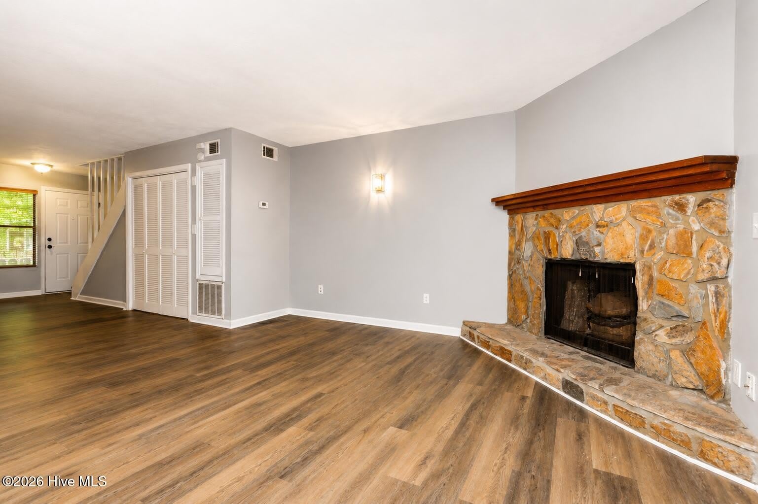465 Forest Hills Drive – photo 3