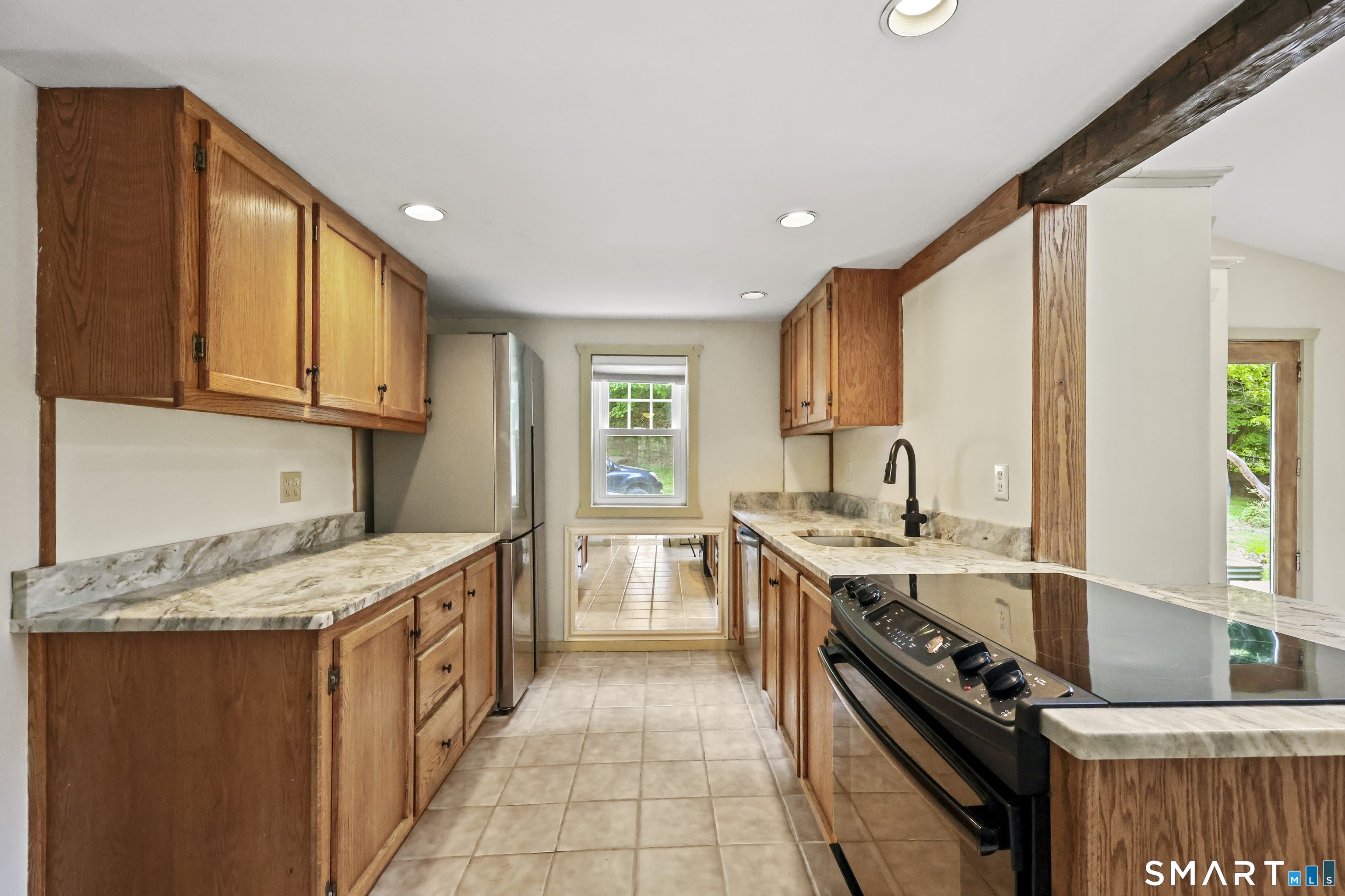 917 Hopewell Road – photo 5