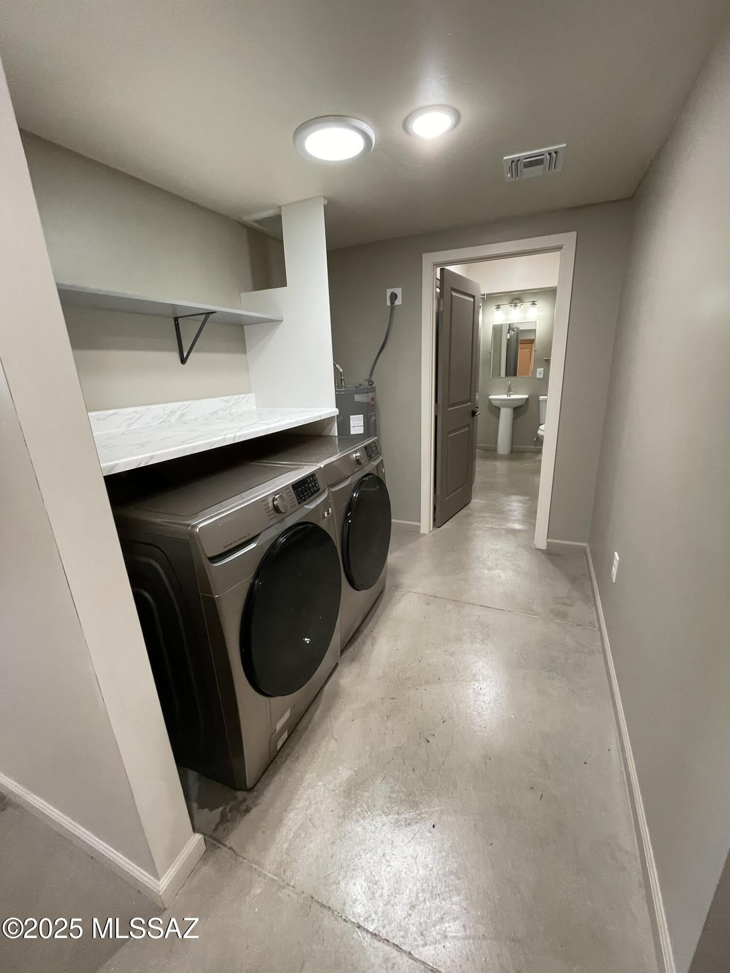 3250 N Stone Avenue – photo 4