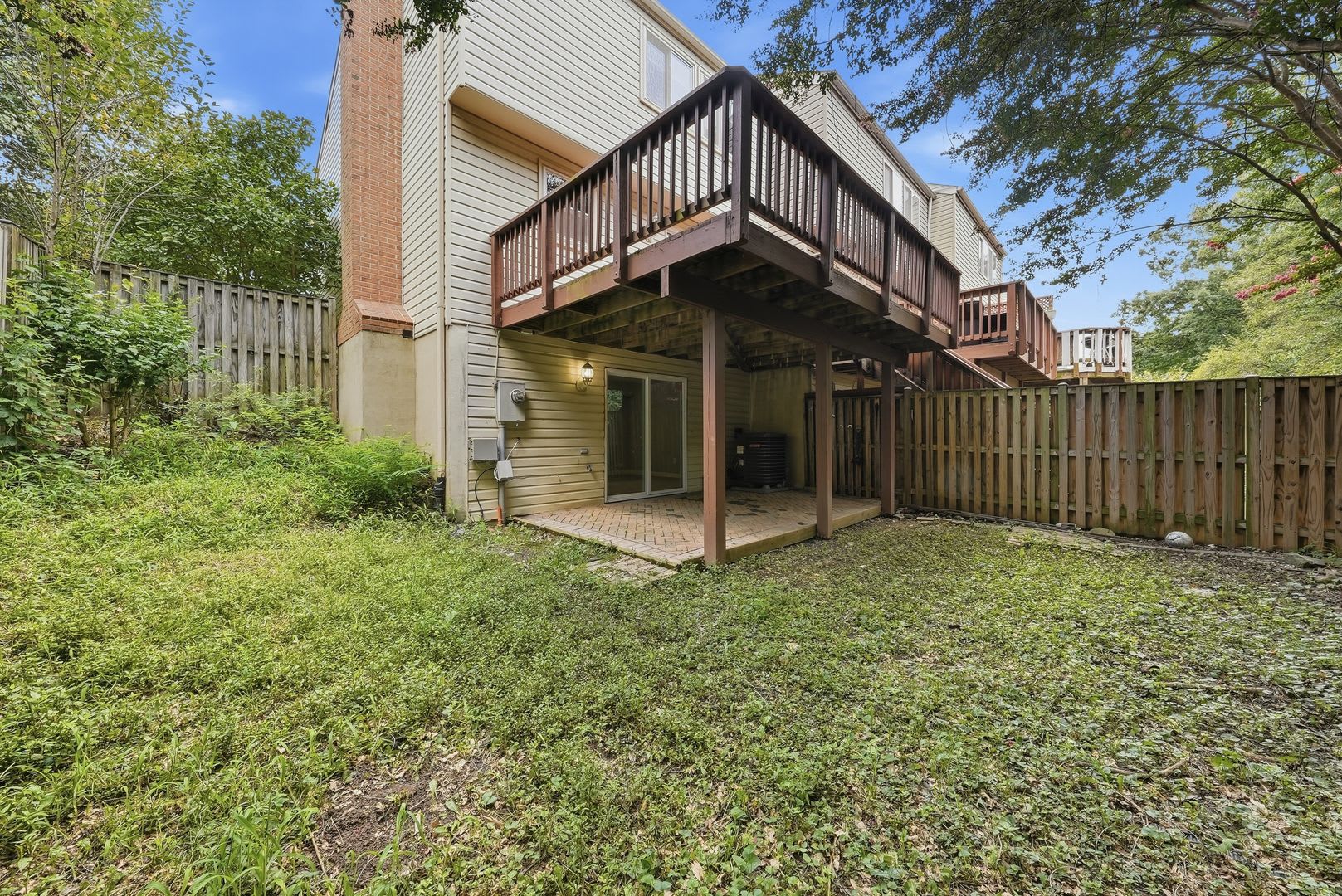 3Br 3 5Br Townhouse In Centreville – photo 2