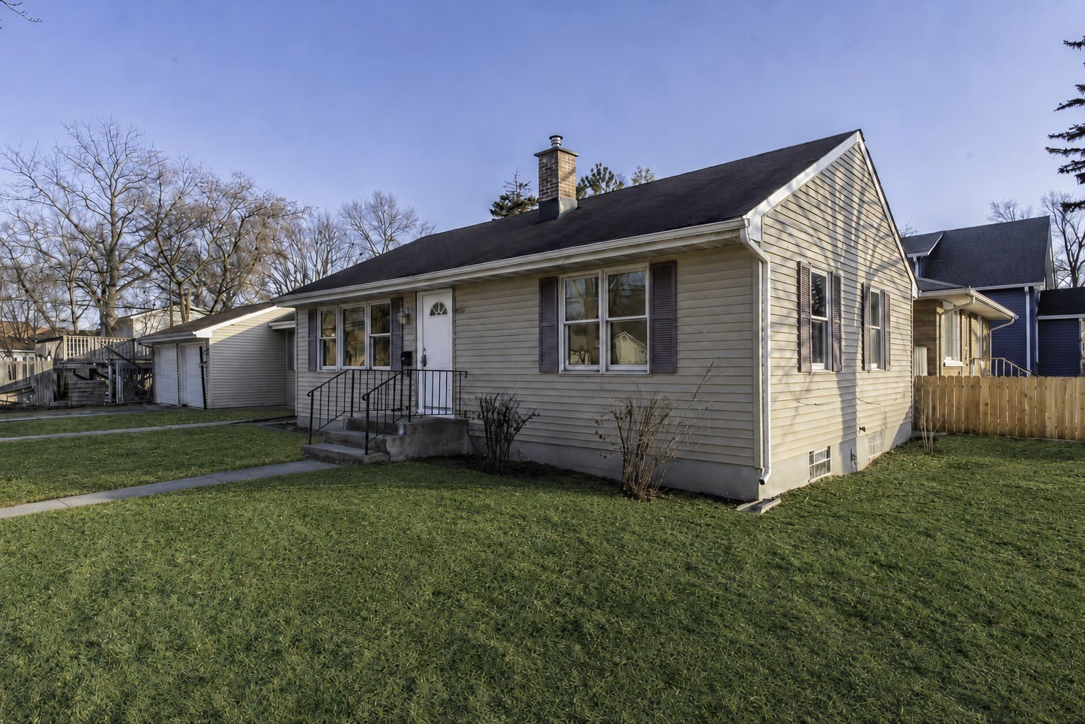 821 12th Street – photo 2