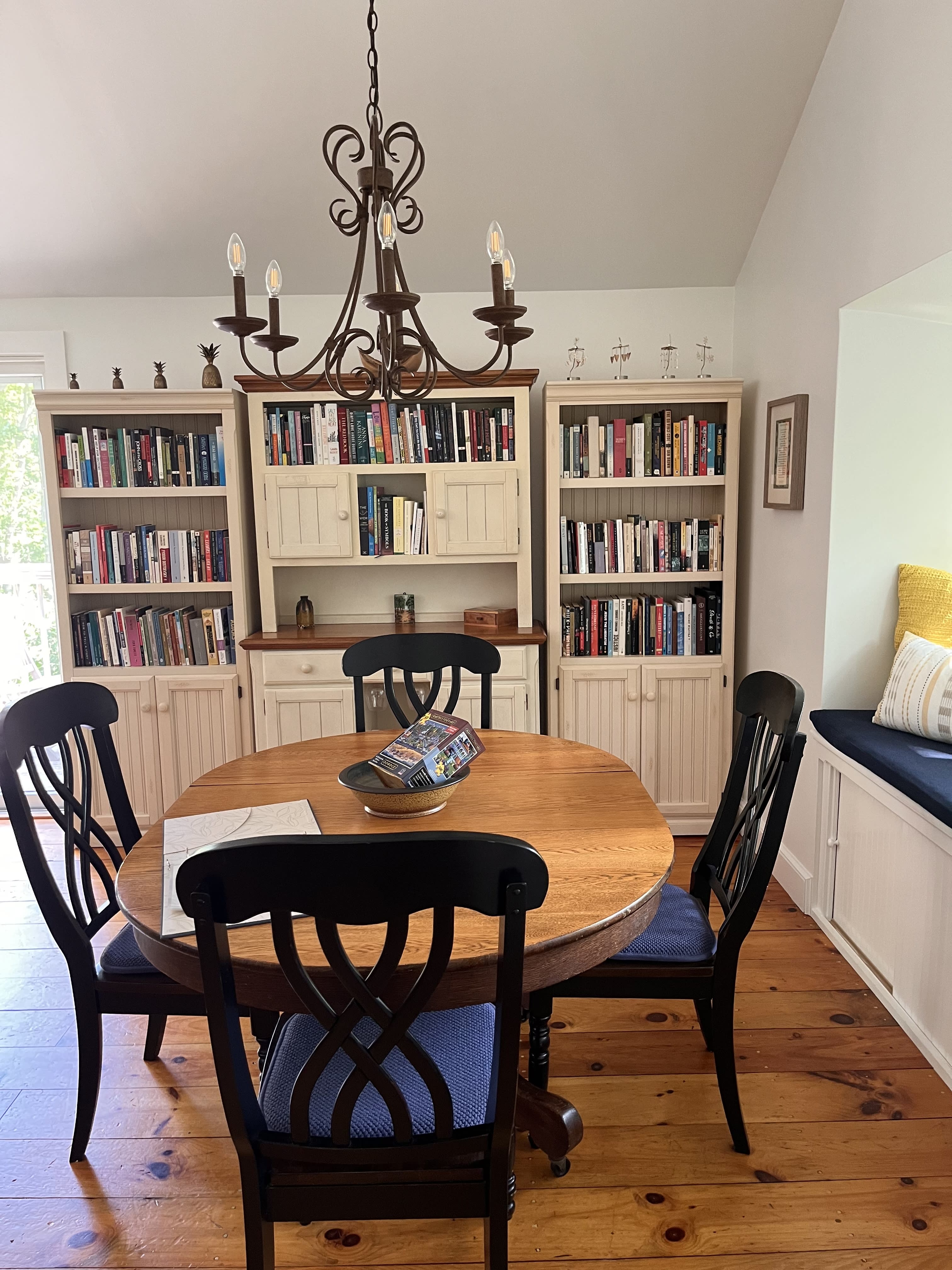 36 Circuit Avenue – photo 5
