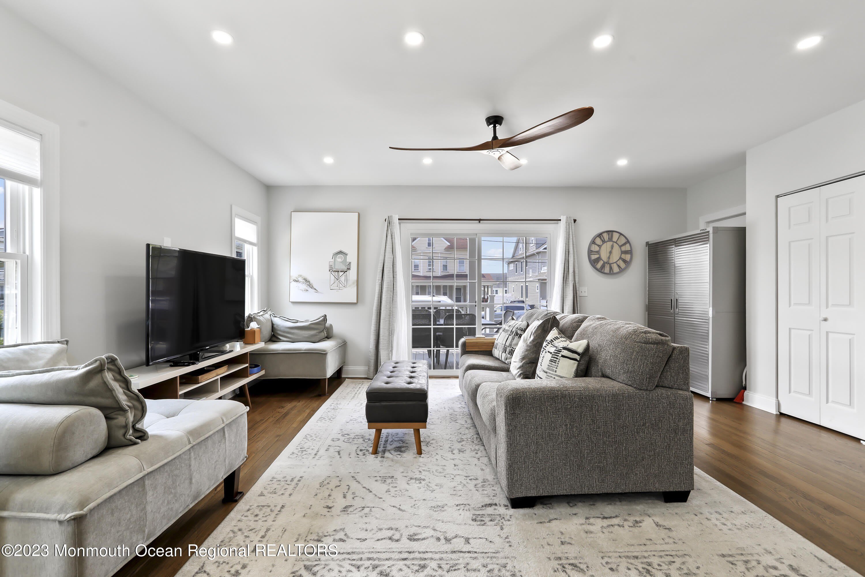 110 11th Avenue – photo 4