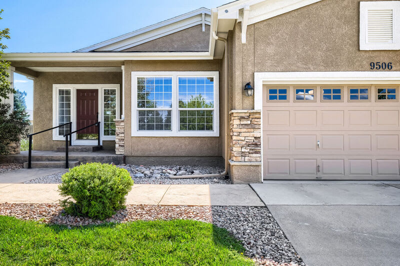 9506 Hollydale Court – photo 3