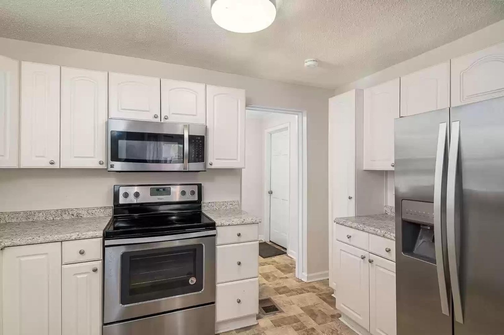 3/ 1 Home for Rent! – photo 4