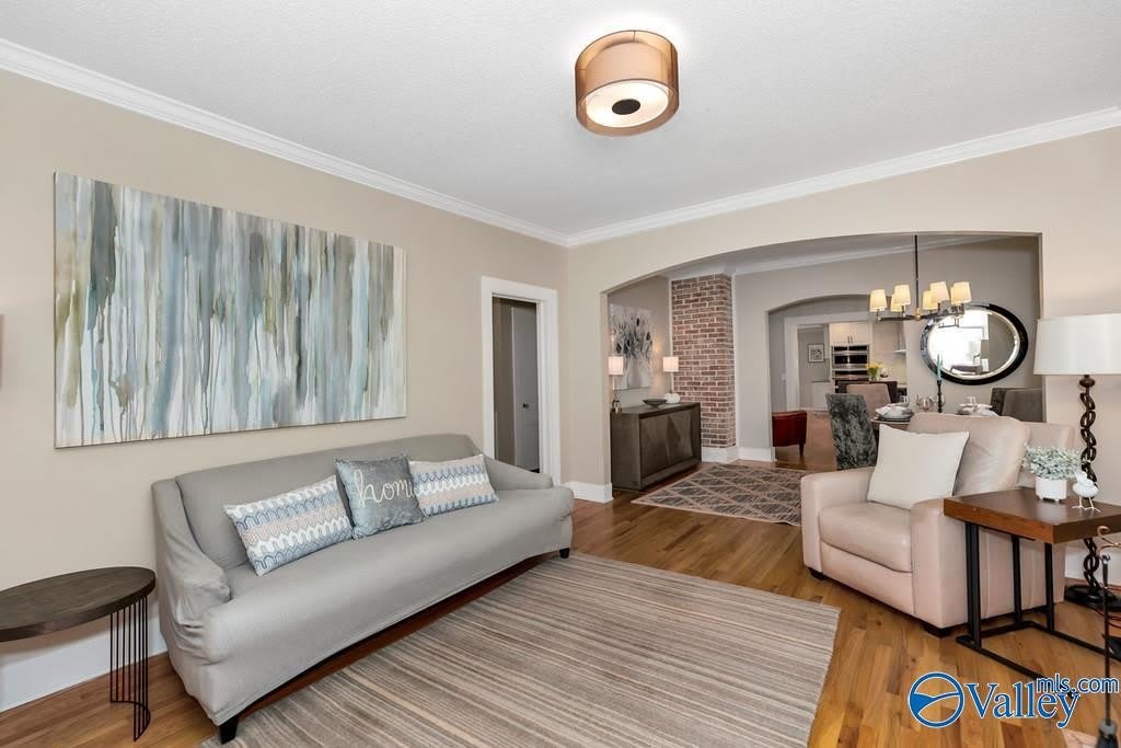 1410 Ward Avenue – photo 3