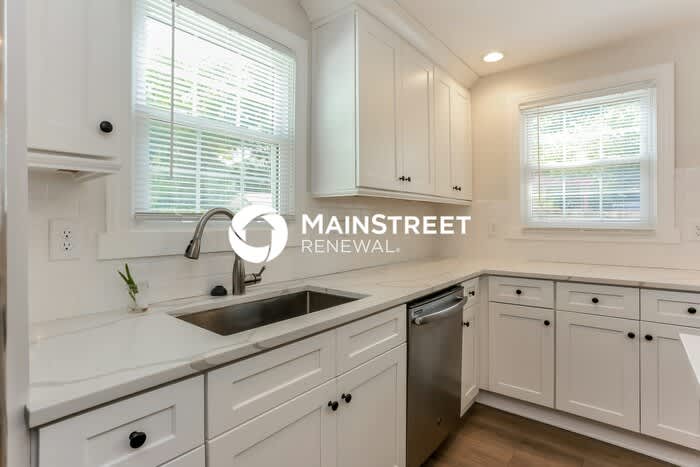 1252 Portland Avenue Southeast – photo 5
