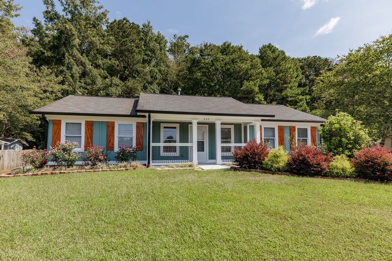 330 Monty Drive – photo 2