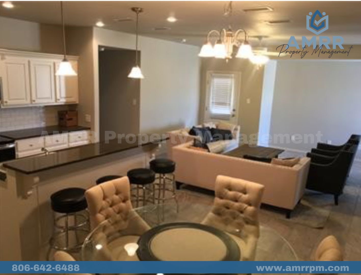 Spacious & Modern 2-Bedroom Townhome – photo 5