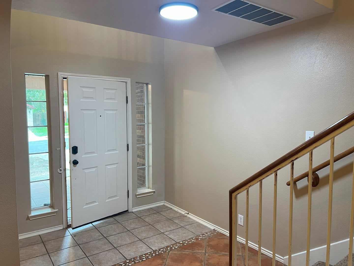 Welcome Home To 3648 Diamond Falls – photo 3