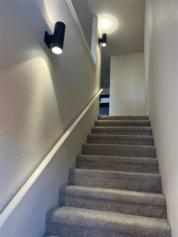 14405 N Pennsylvania Avenue – photo 3