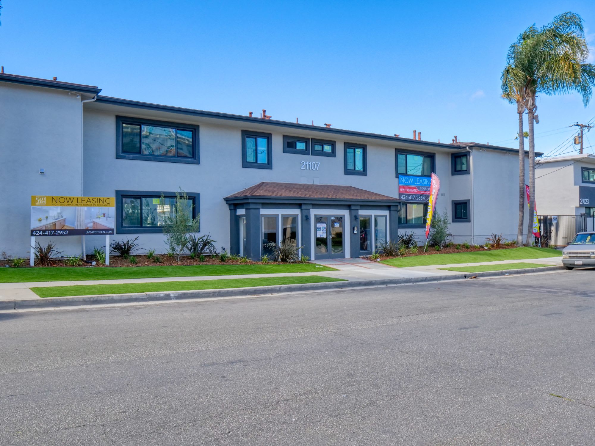 21107 Amie Ave – photo 4