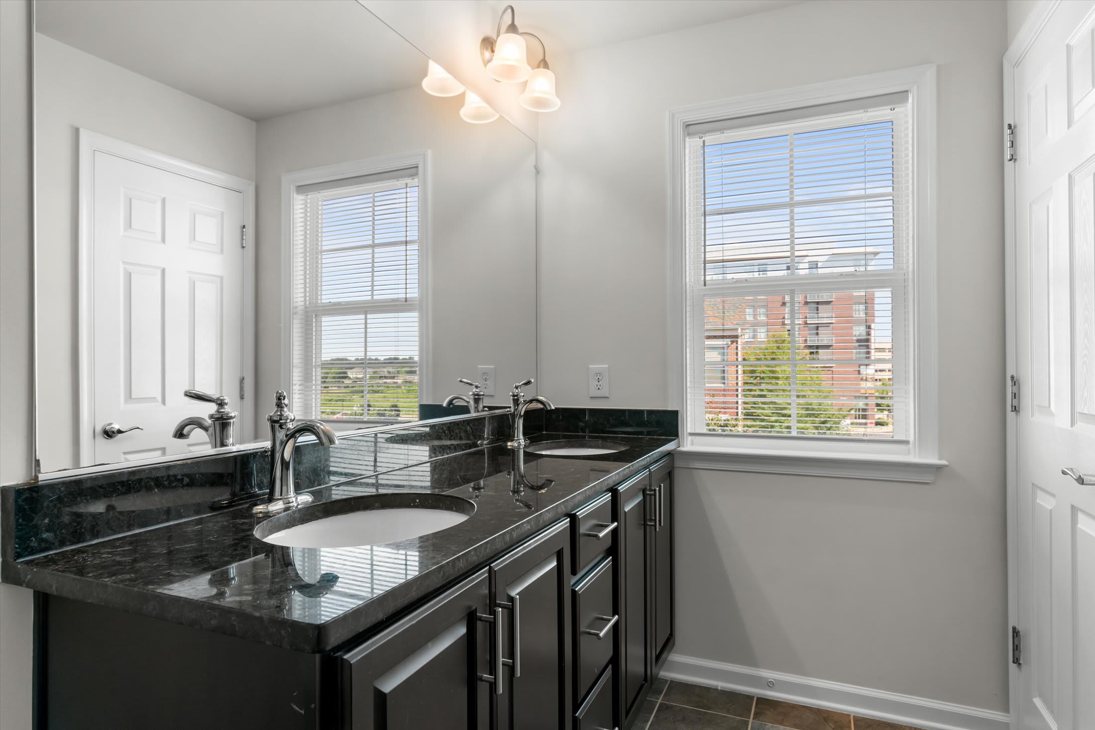 3073 Rittenhouse Circle – photo 4