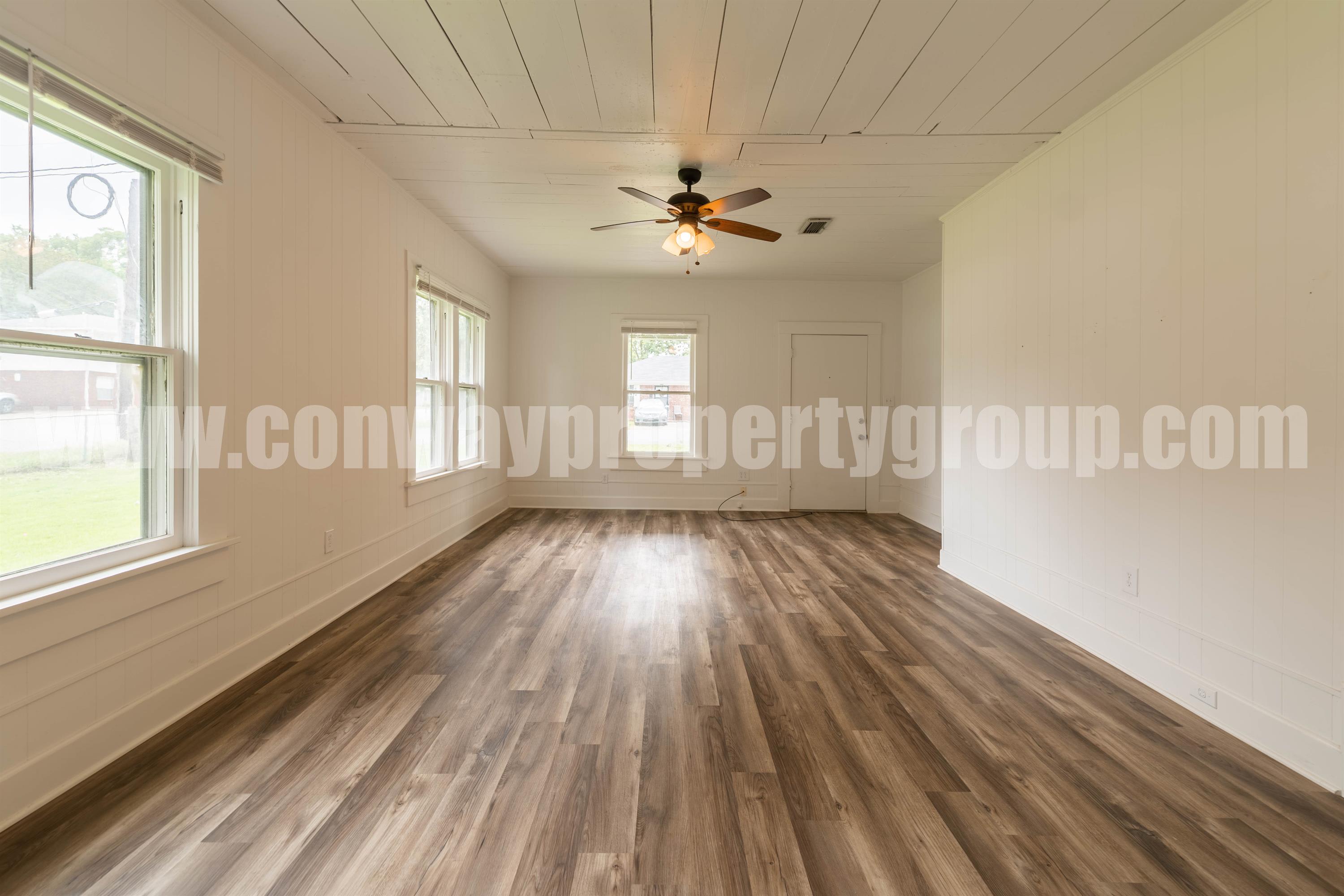 1404 Clifton Street – photo 4