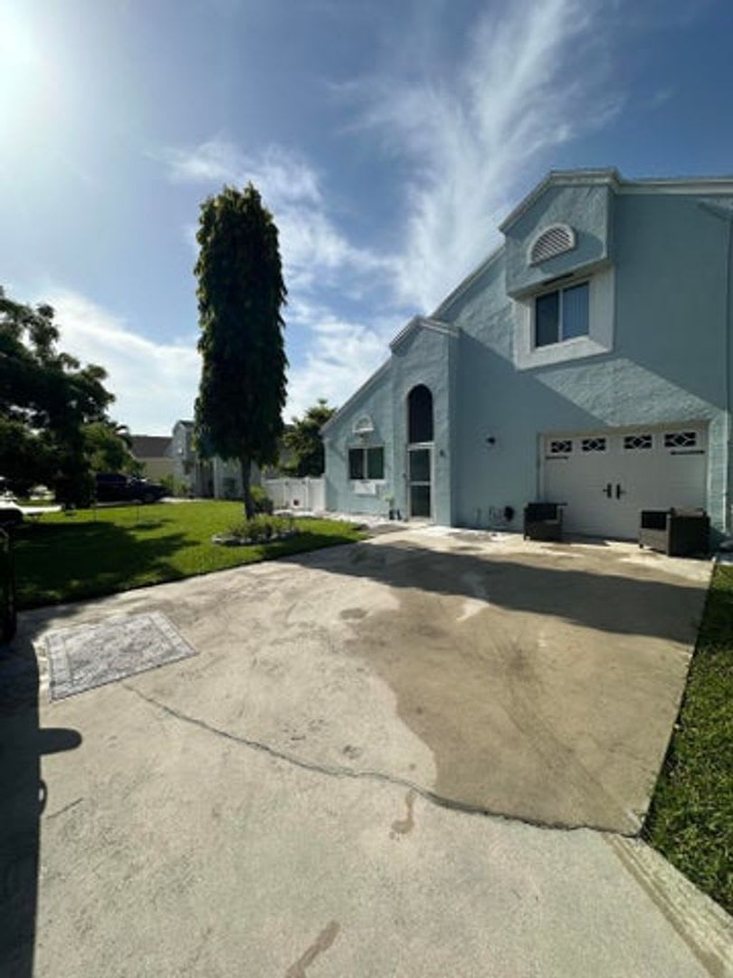 8 ELTON Place, Boynton Beach, FL 33426 – photo 5