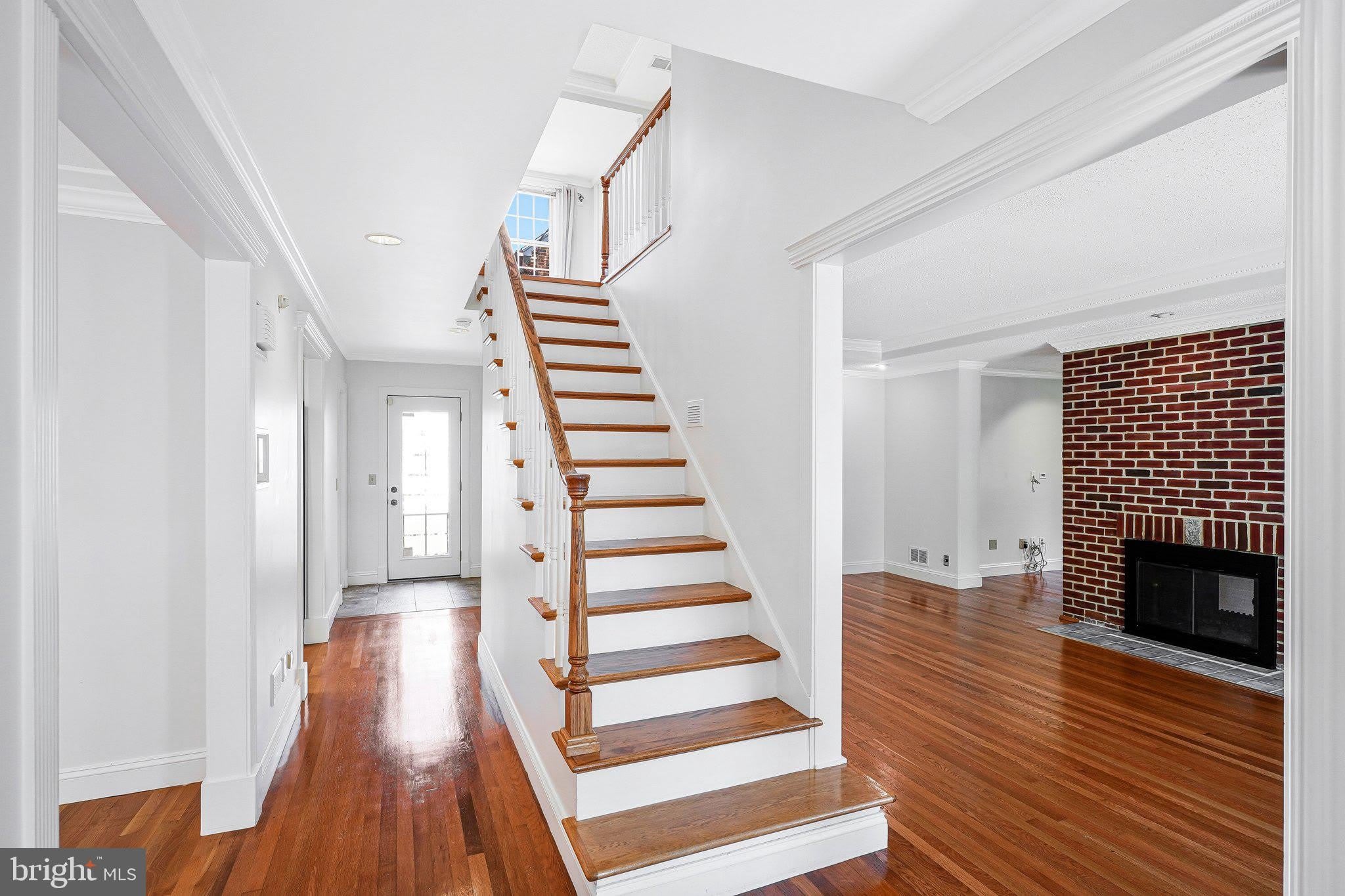 4401 Davenport Street Nw – photo 2