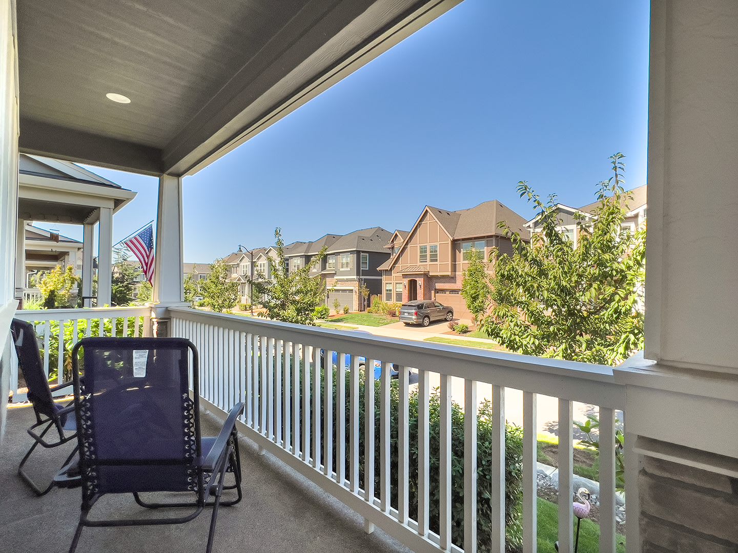 Beaverton Lovely 4 Bedroom 2.5 Bathroom in Bethany Crossing! Garage, A/C and Washer & Dryer Included! – photo 3