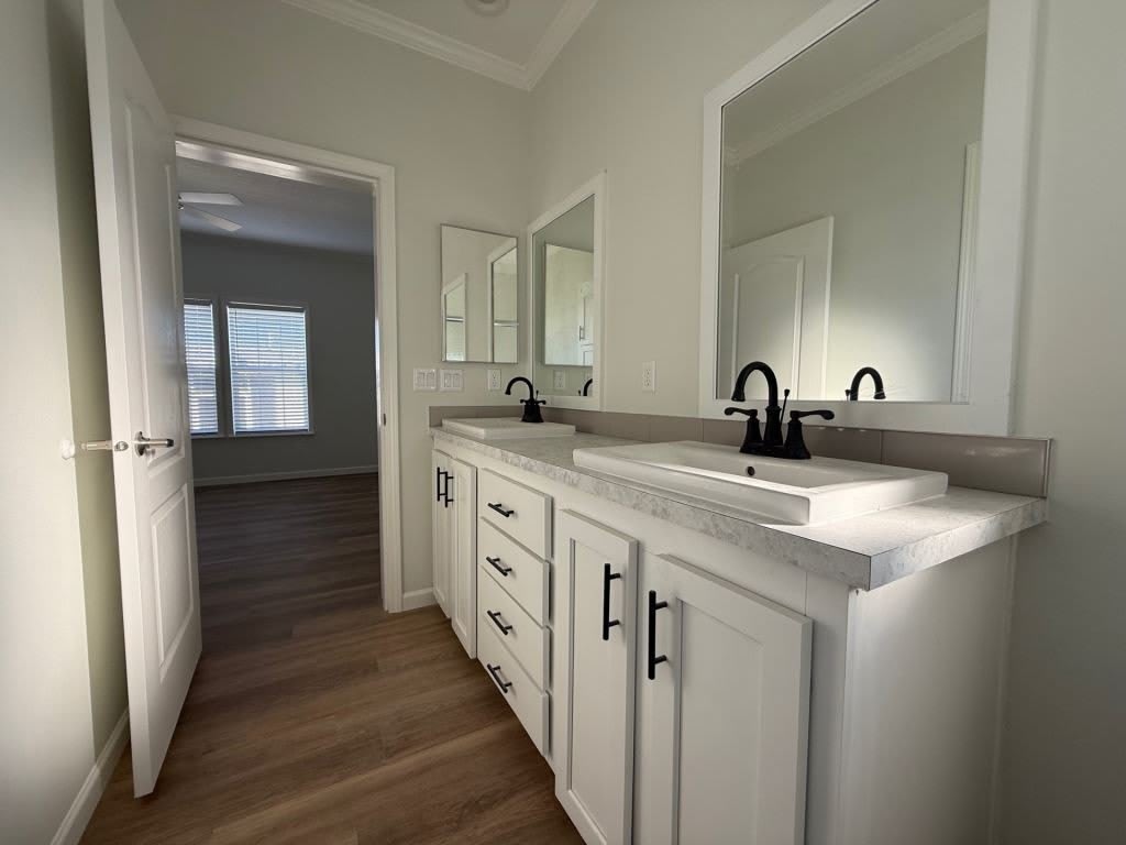 7711 Desoto Drive – photo 2