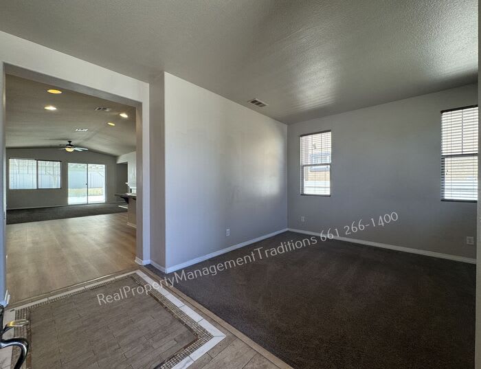 5764 Paddington Drive – photo 2
