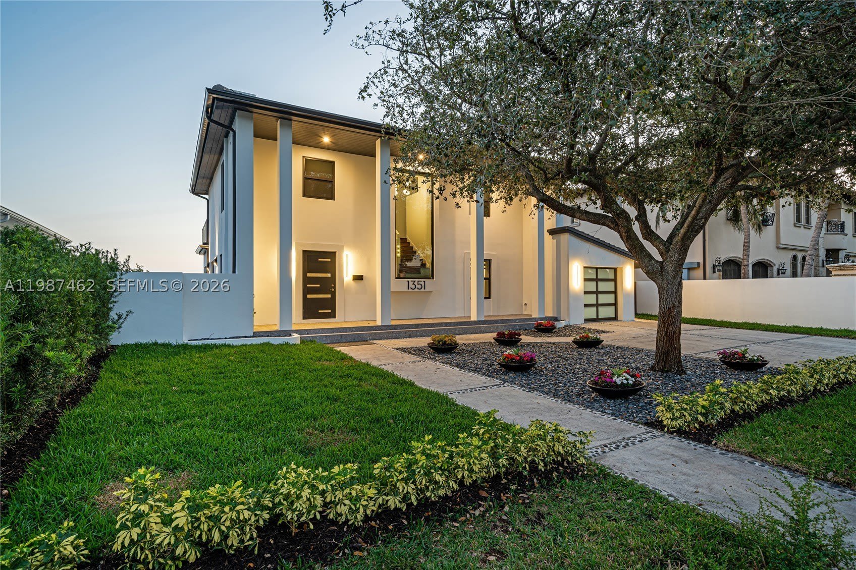 1351 Bay Ter – photo 2