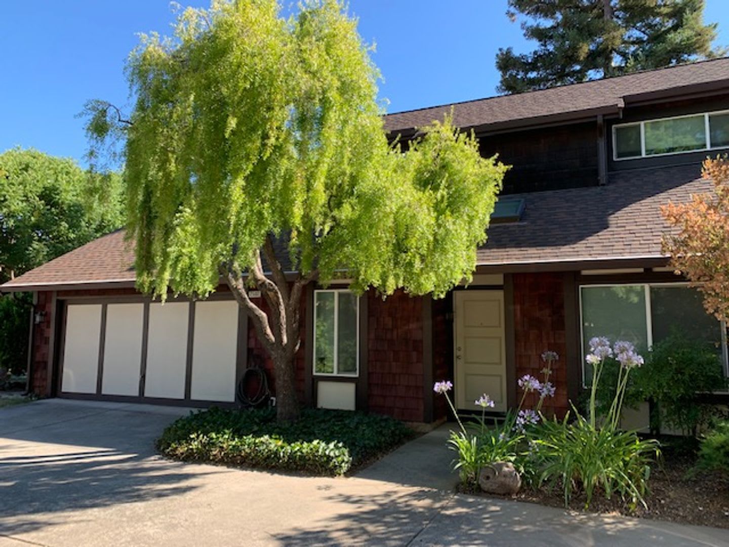 Charming 3BD/2BA Pleasanton Duet in Desirable Northway Downs! – photo 1