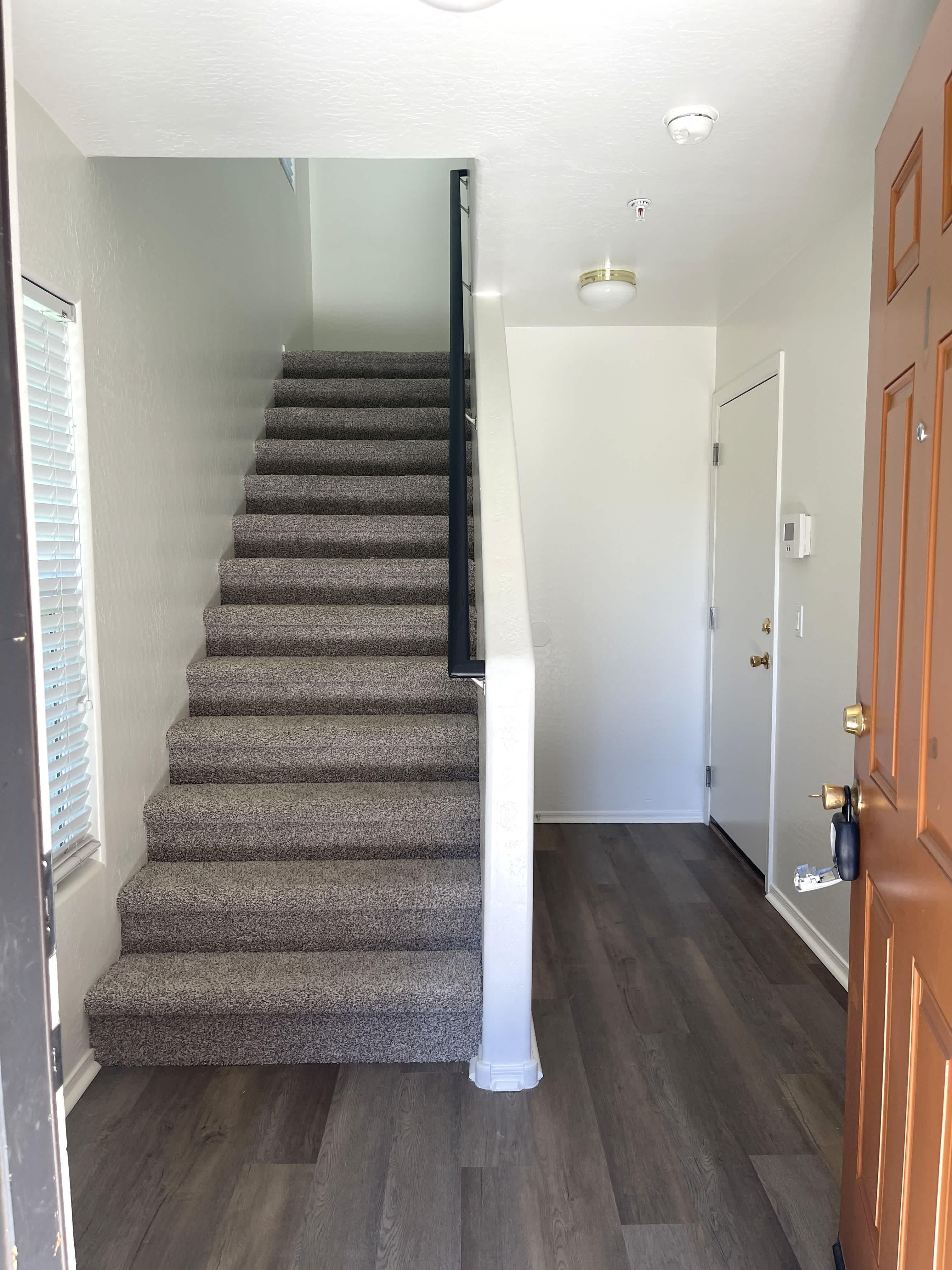 2244 E Huntington Dr – photo 2