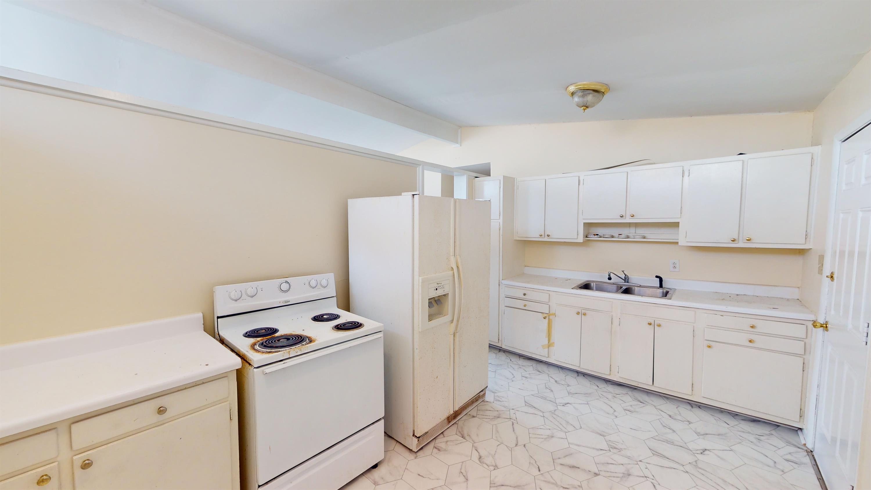 1318 Argonne Boulevard – photo 4