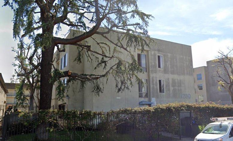 1230 West 39th St. – photo 4