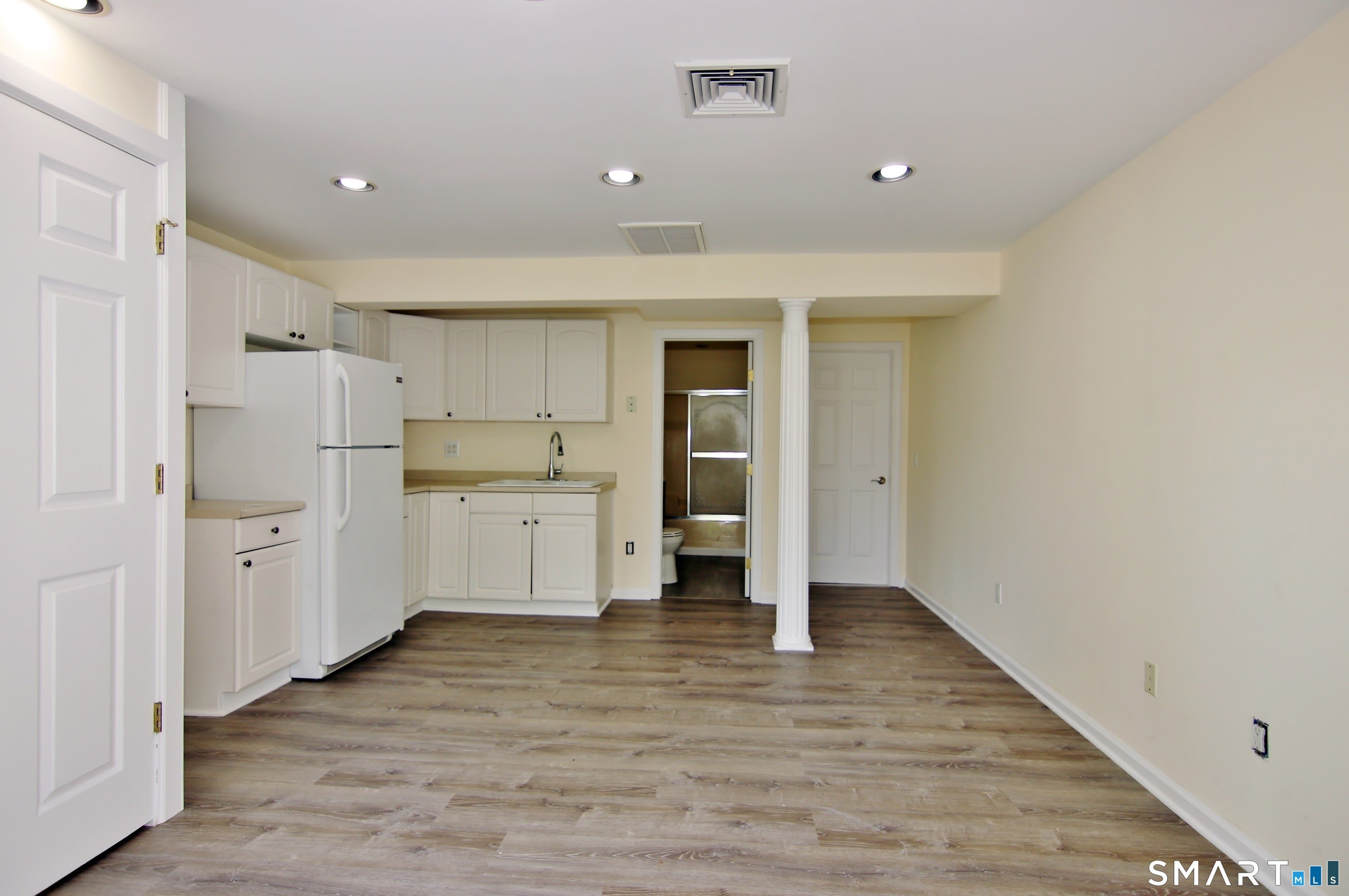 821 Long Ridge Road – photo 5