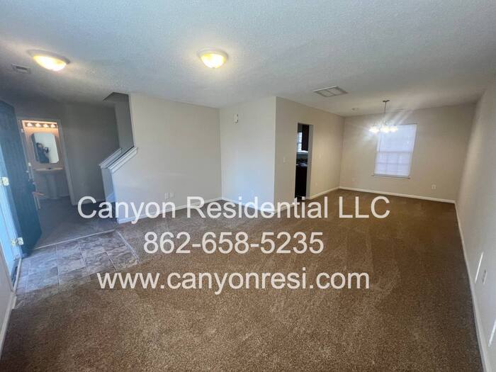 223 Julian Pond Lane – photo 4