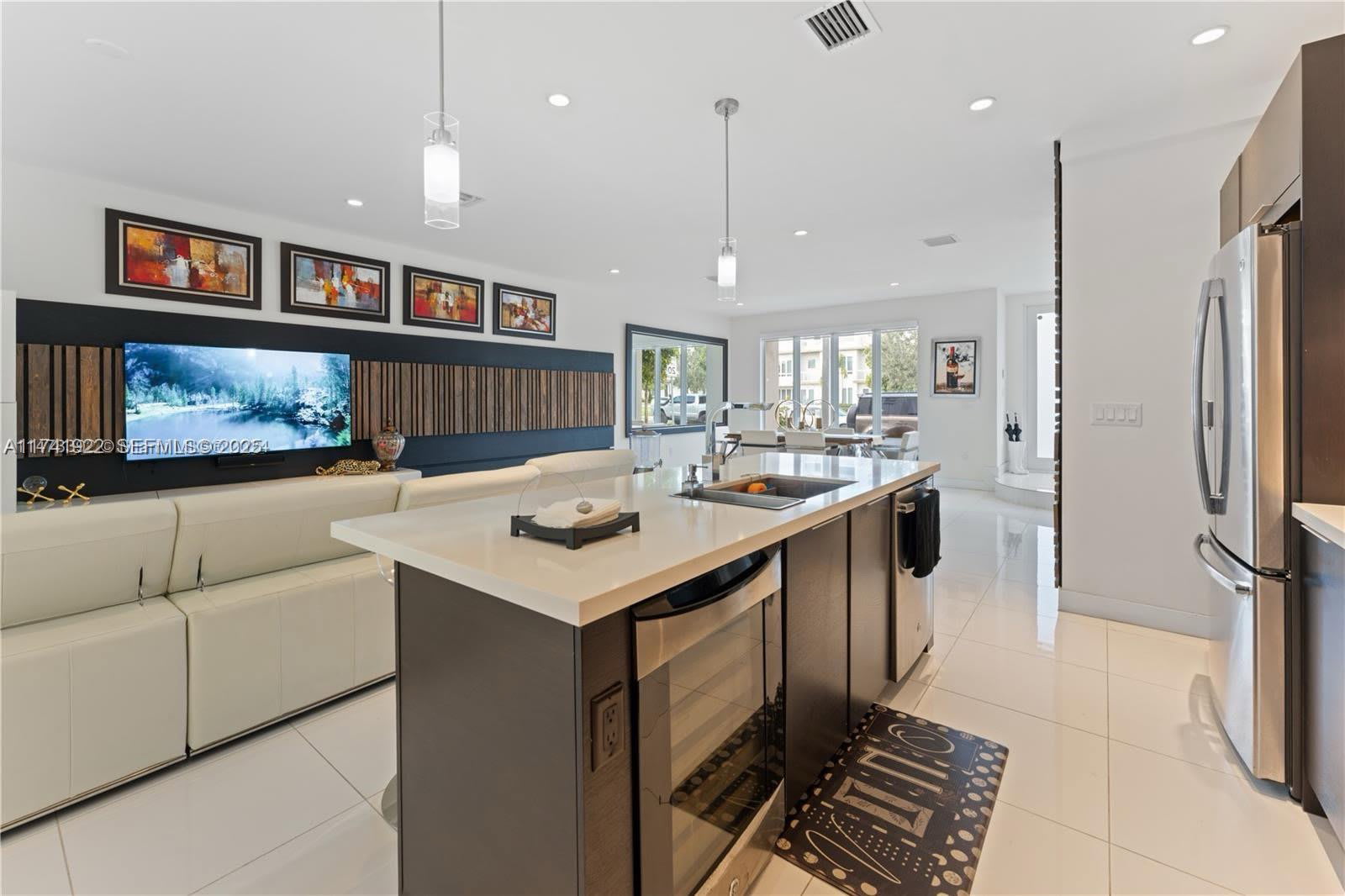 6313 Northwest 104th Path – photo 5