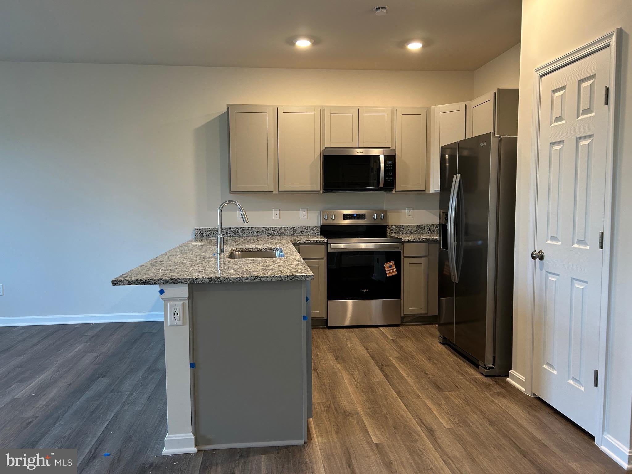 224 Caterpillar Drive – photo 3