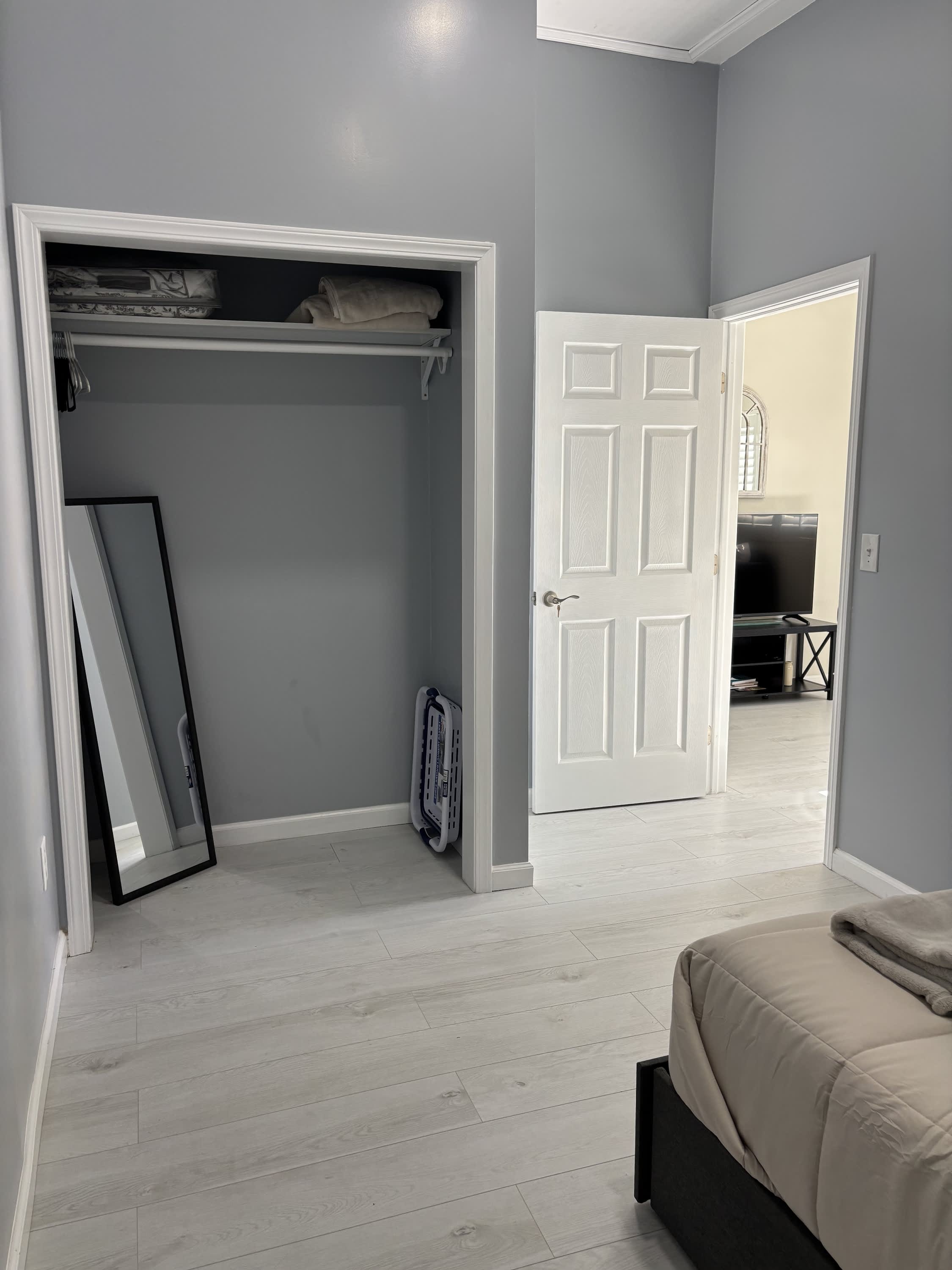 1704 W. 94th STREET – photo 5