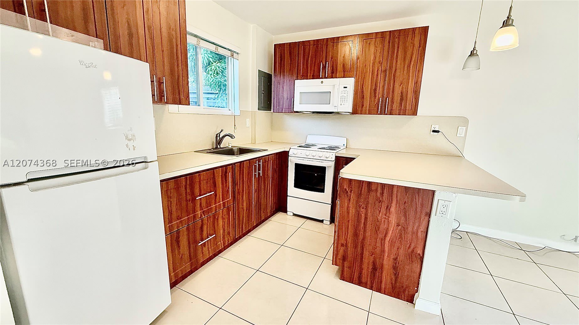 19505 Sw 128Th Ave – photo 4