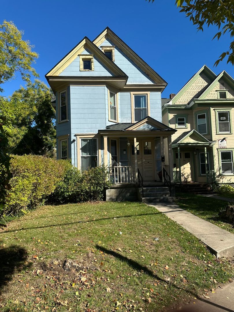 711 S Beech – photo 4