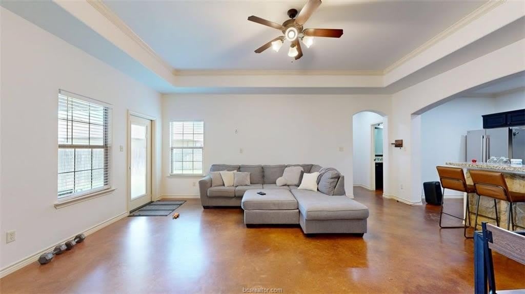 413 Hayes Lane – photo 2