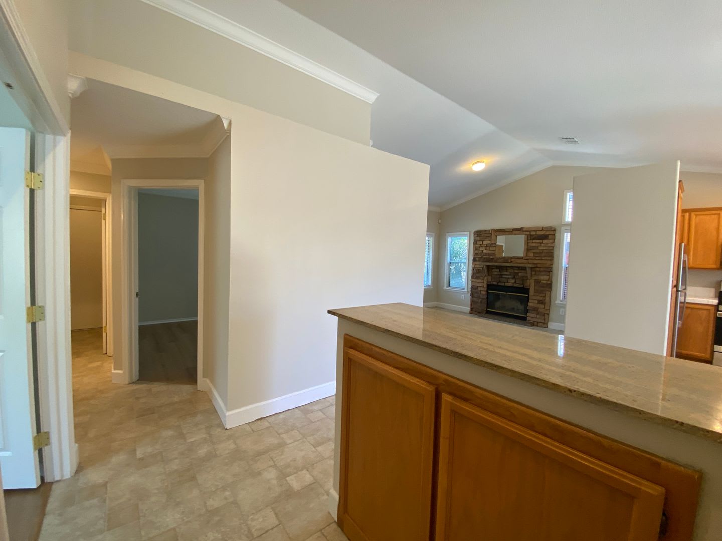 Great Location/Cozy Fireplace/Laguna Creek – photo 5